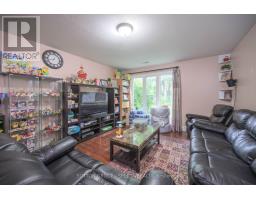 257 EDGEHILL CRESCENT - 5