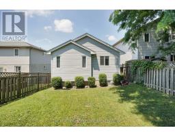 36 PHAIR CRESCENT - 39