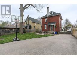 16 MAPLE STREET - 44
