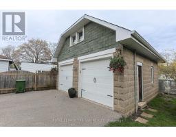 16 MAPLE STREET - 47
