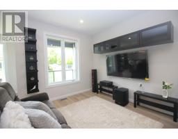 20 - 5 JOHN POUND ROAD - 12