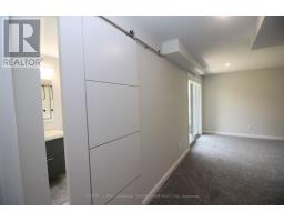 20 - 5 JOHN POUND ROAD - 32