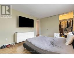 303 - 440 WELLINGTON STREET - 21