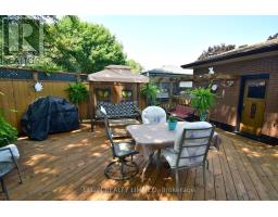 589 ELM STREET - 32