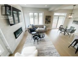 33 - 414 OLD WONDERLAND ROAD - 23