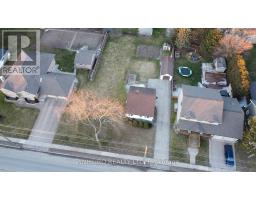 22566 ADELAIDE STREET N - 26