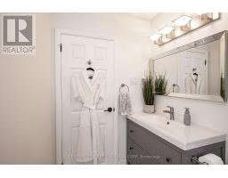 230 RIDGEWOOD CRESCENT - 19