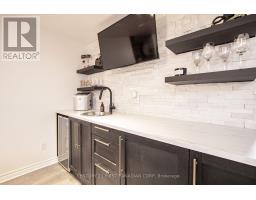 230 RIDGEWOOD CRESCENT - 25