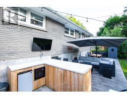 230 RIDGEWOOD CRESCENT - 39