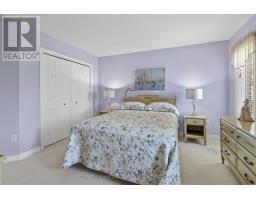 8 SHADOW LANE - 26