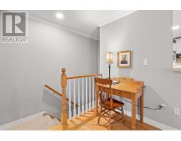 8 SHADOW LANE - 30