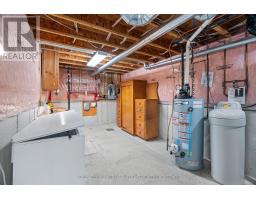 8 SHADOW LANE - 40