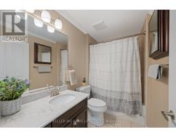 513 - 1030 CORONATION DRIVE - 20