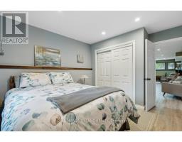 10 SCHREYER DRIVE - 23