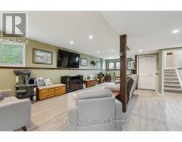 10 SCHREYER DRIVE - 30