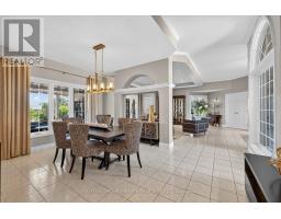 31 HILLVIEW DRIVE - 10