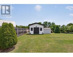 31 HILLVIEW DRIVE - 37