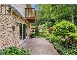 7 ROBINWOOD CRESCENT - 45