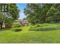 7 ROBINWOOD CRESCENT - 50