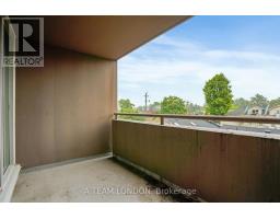 407 - 155 KENT STREET - 24