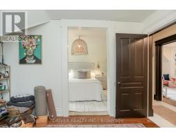 195 MAIN STREET - 21