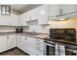 26 - 720 DEVERON CRESCENT - 17