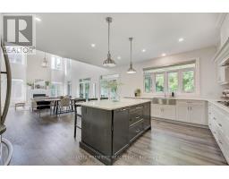 268 SONGBIRD LANE - 17