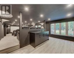 268 SONGBIRD LANE - 42