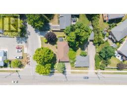 584 WONDERLAND ROAD N - 12