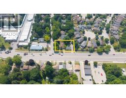 584 WONDERLAND ROAD N - 3