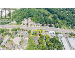 584 WONDERLAND ROAD N - 4