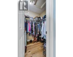 1580 GREEN GABLES ROAD - 26