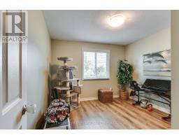 1580 GREEN GABLES ROAD - 27