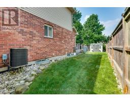 1580 GREEN GABLES ROAD - 40
