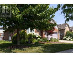 338 AMBLESIDE DRIVE - 31