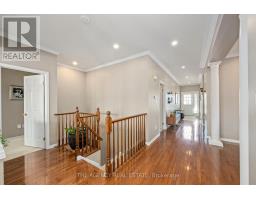 338 AMBLESIDE DRIVE - 8