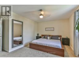 2051 FOXWOOD AVENUE - 17