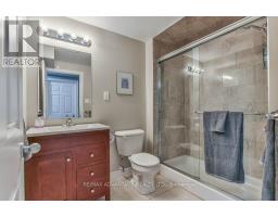 2051 FOXWOOD AVENUE - 30