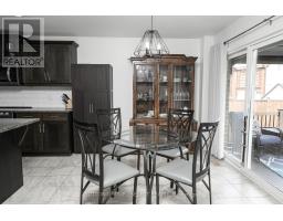 7 AMBLESIDE DRIVE - 11