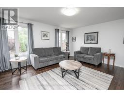 7 AMBLESIDE DRIVE - 13