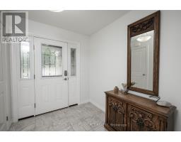 7 AMBLESIDE DRIVE - 5