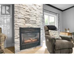 11 - 9 AILSA PLACE - 17