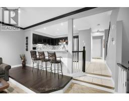 11 - 9 AILSA PLACE - 18