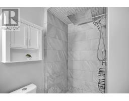 11 - 9 AILSA PLACE - 22