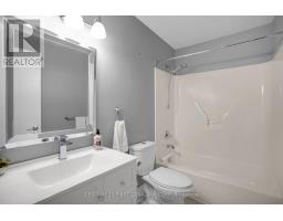 11 - 9 AILSA PLACE - 28