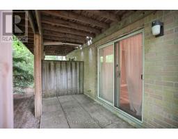 11 - 9 AILSA PLACE - 40