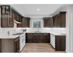 153 RICHMOND STREET S - 12