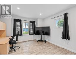 153 RICHMOND STREET S - 14