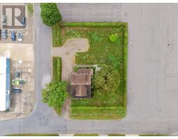 153 RICHMOND STREET S - 2