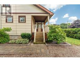 153 RICHMOND STREET S - 4